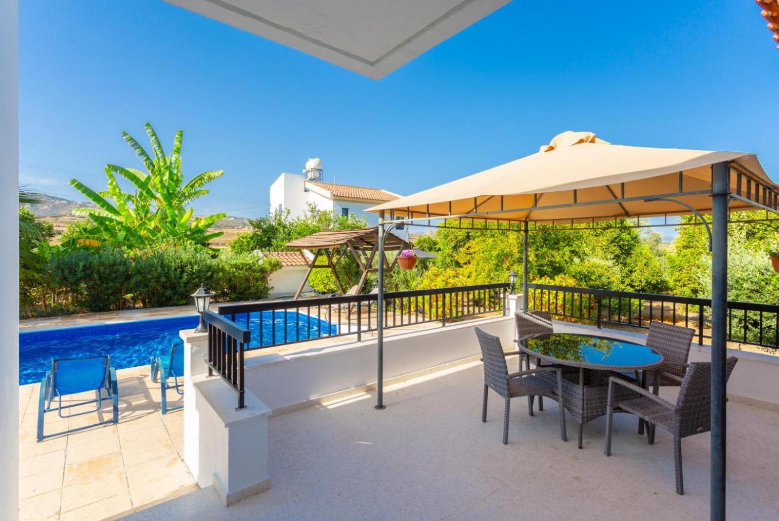 Villa Charoula Pente Paphos Exterior photo