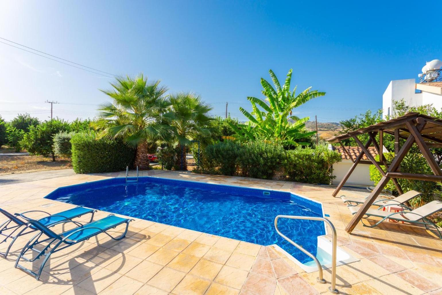 Villa Charoula Pente Paphos Exterior photo